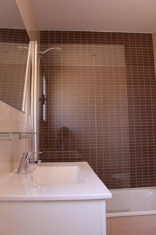 Residencial Super Stop Cases Torre Valentina Сан Антони де Калоне Стая снимка